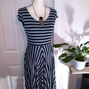 🌺🌷💐LOFT spring dress